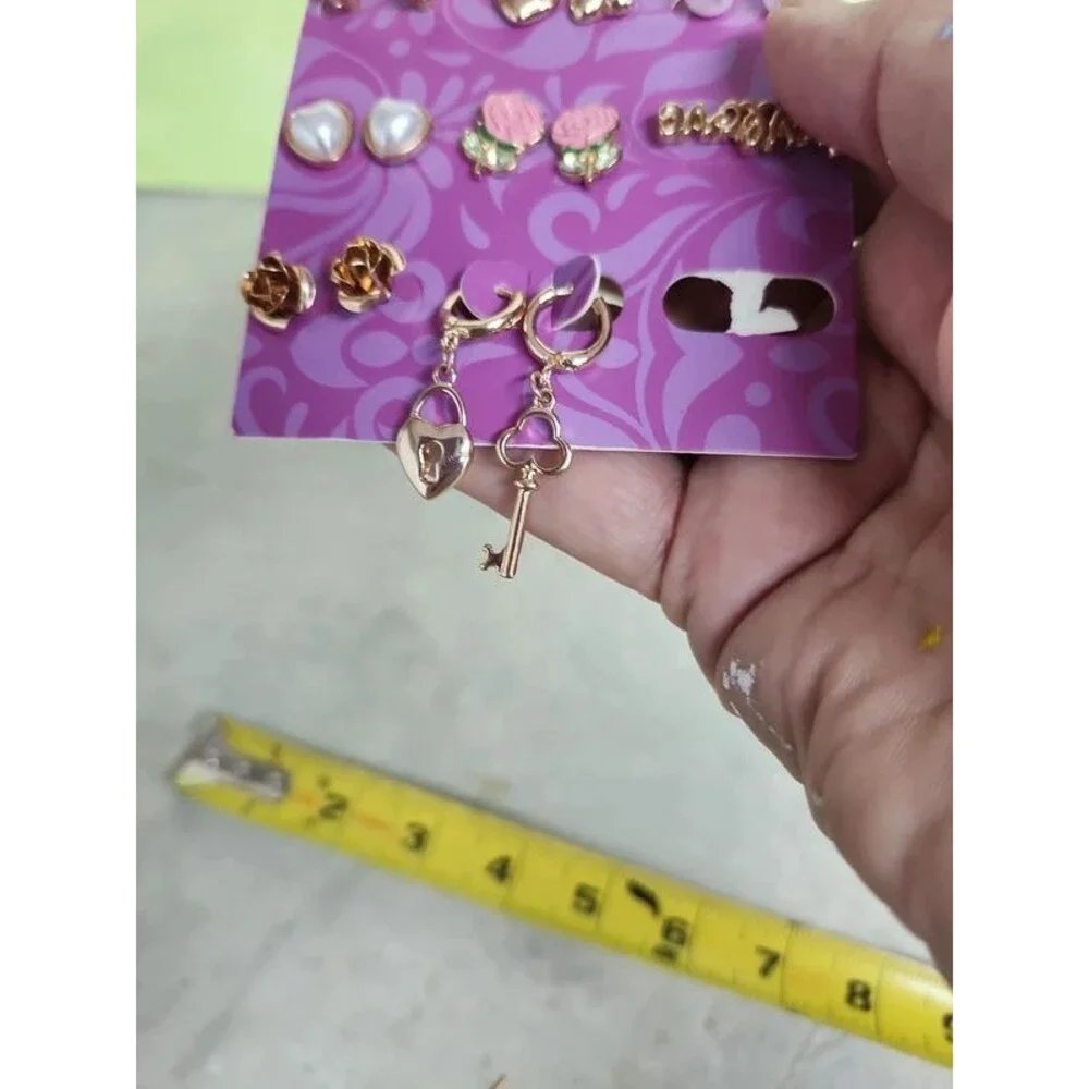 Madison Tyler 6 pairs of earrings
